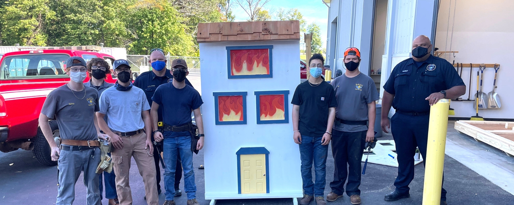 Construction Students and Firefighters from Delaware City Fire Department
